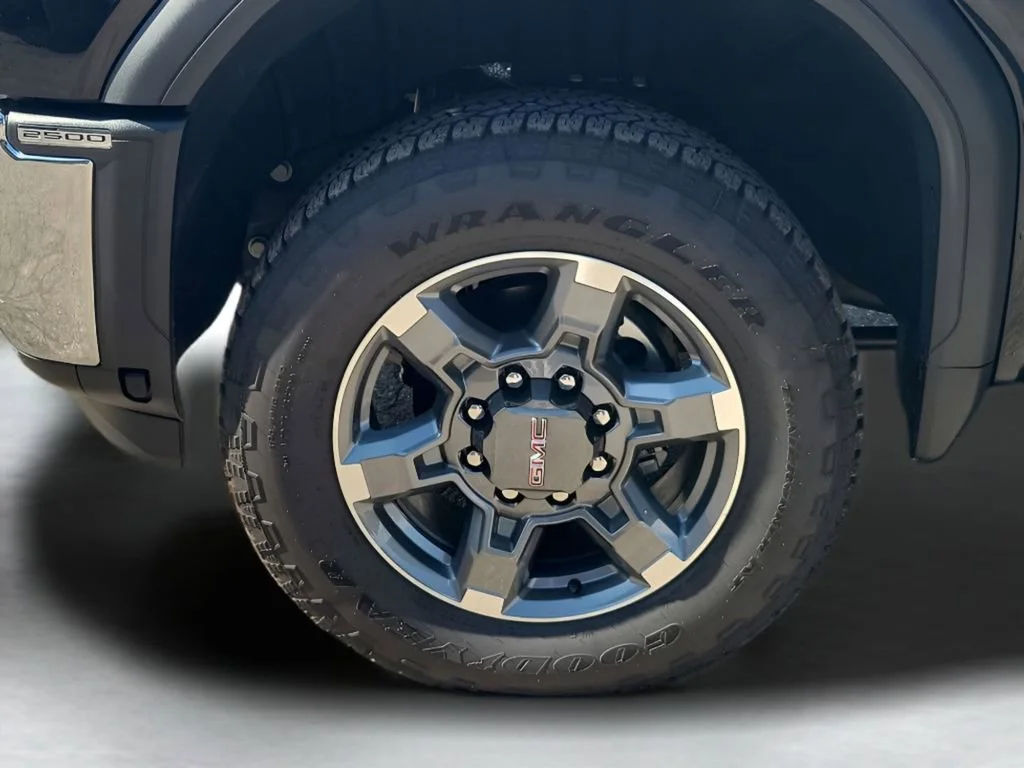 New 2026 Onyx Black GMC SLT image 17