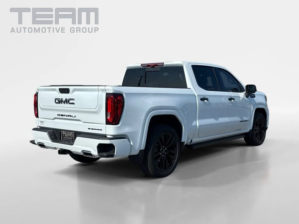 Used 2026 Glacier White Tricoat GMC Denali Ultimate image 7