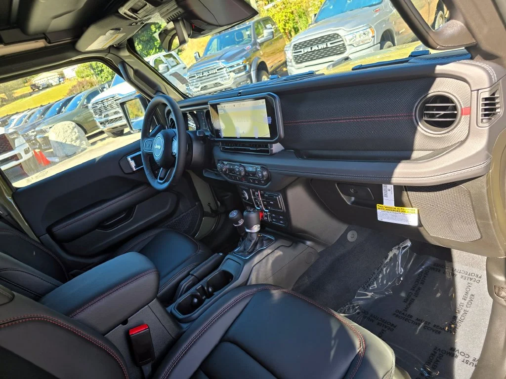New 2027 Green Jeep Rubicon X image 29