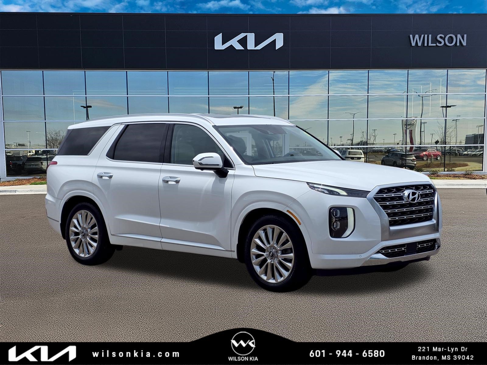 Used 2020 Hyper White Hyundai Limited image 1
