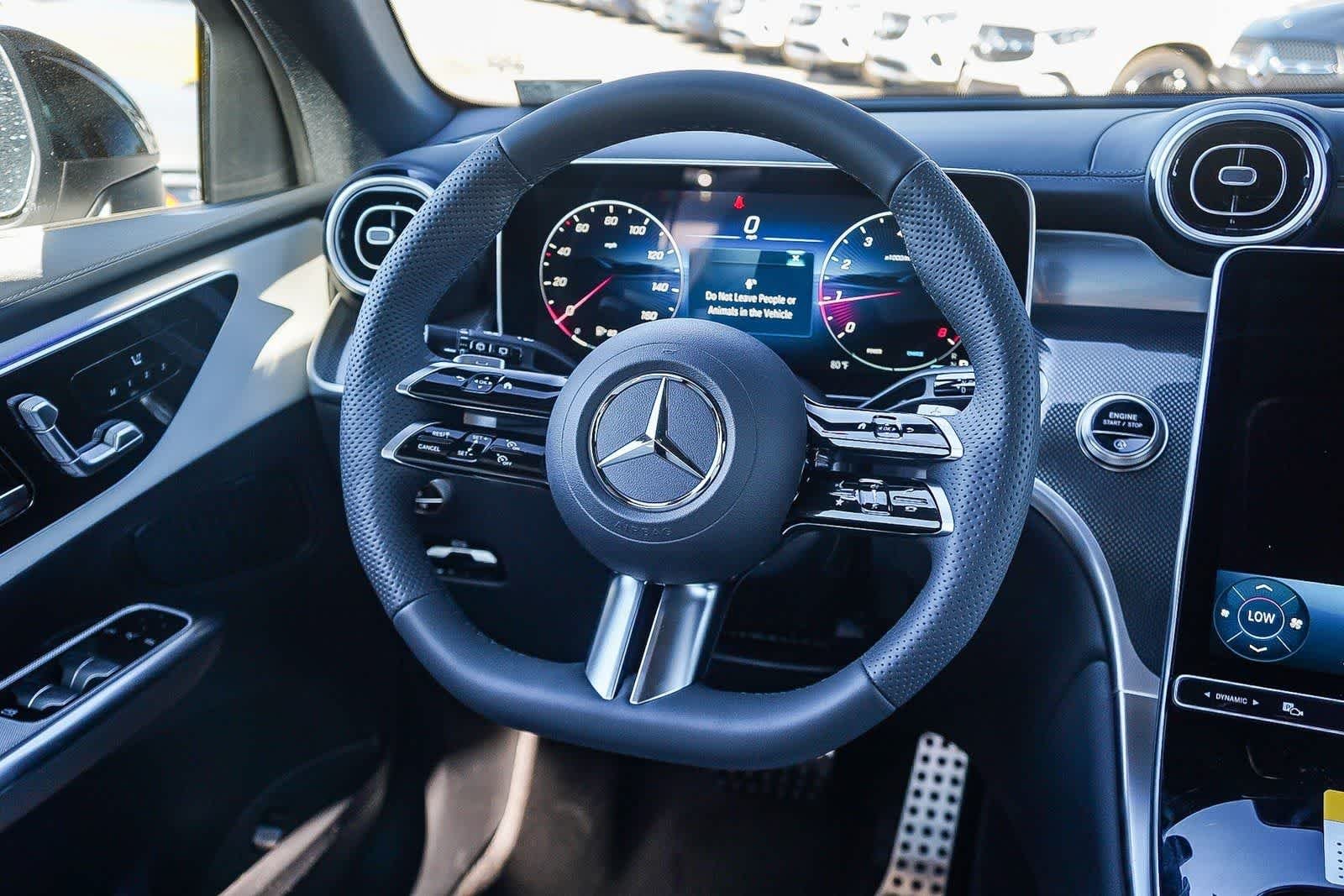 New 2026 Polar White Mercedes-Benz GLC 300 image 16