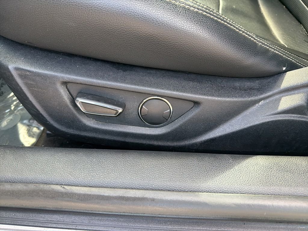 Used 2018 Silver Ford EcoBoost Premium image 13