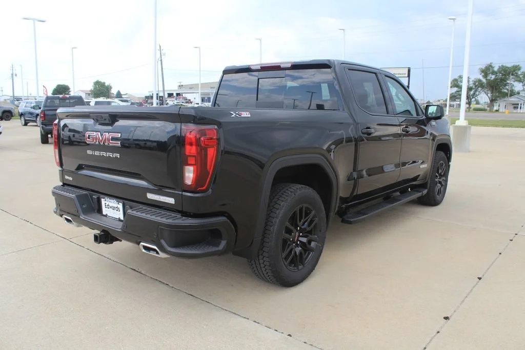 New 2026 Onyx Black GMC Elevation image 3