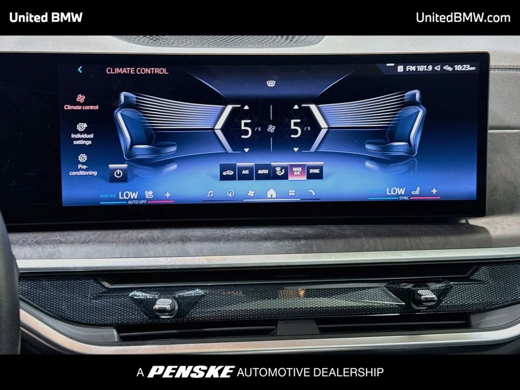 Used 2025 Skyscraper Grey Metallic BMW xDrive50e image 18