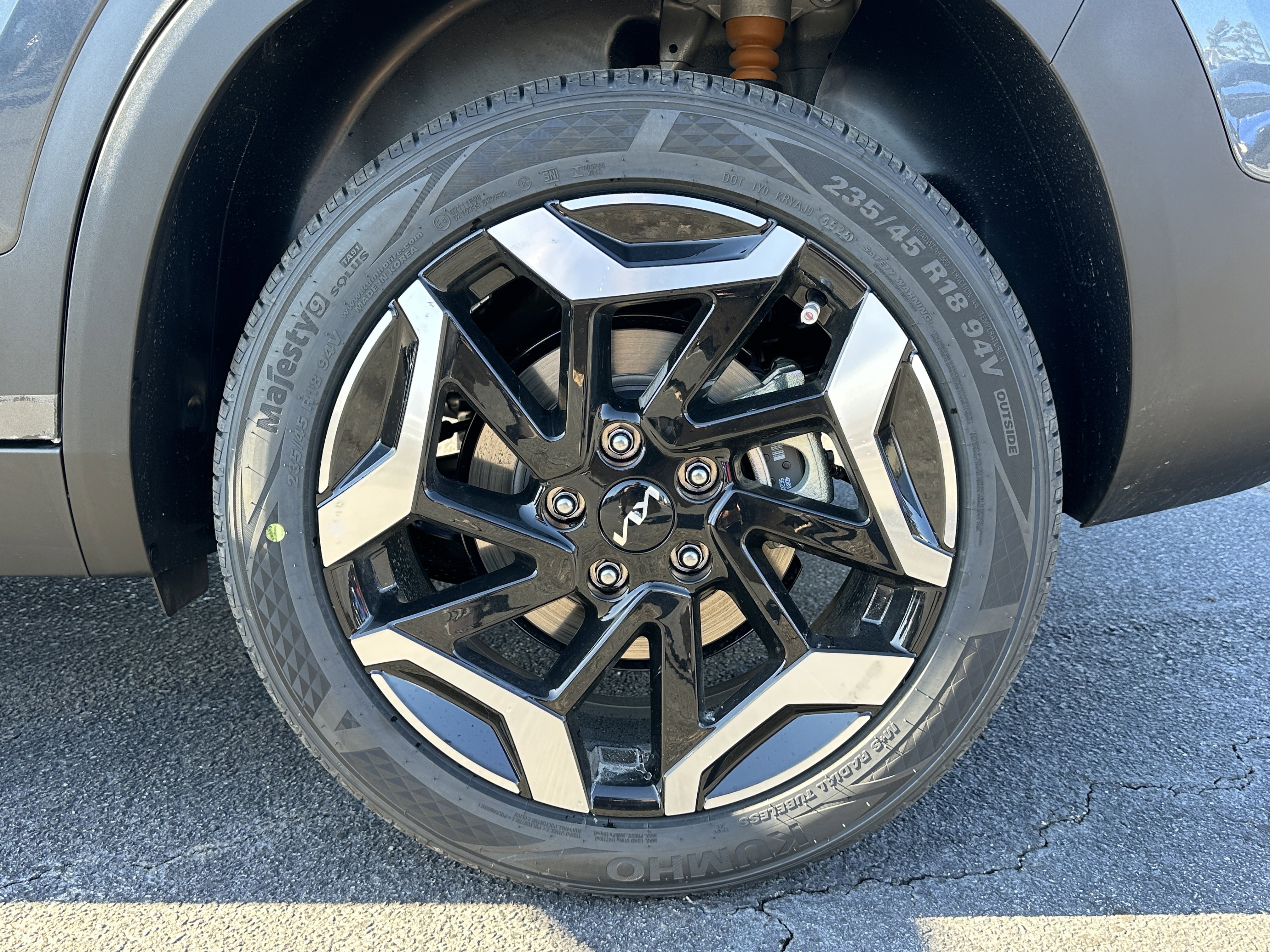 New 2026 Gravity Gray Kia SX image 21