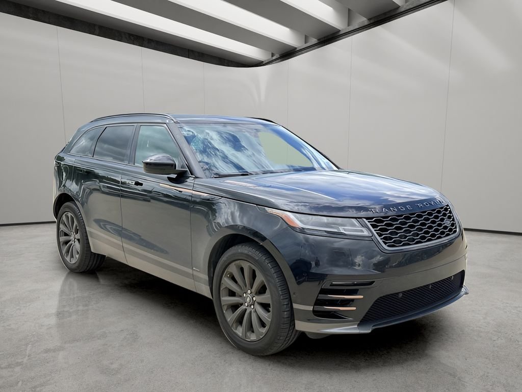 Used 2018 Santorini Black Land Rover R-Dynamic SE image 7