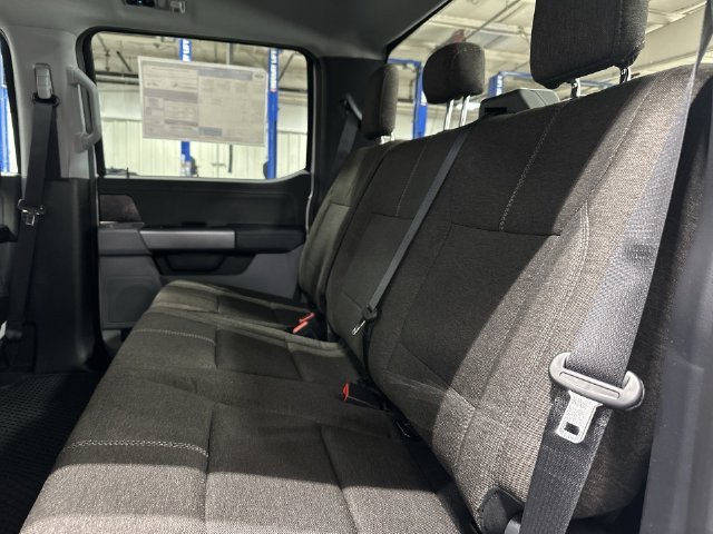 New 2027 White Ford XLT image 30