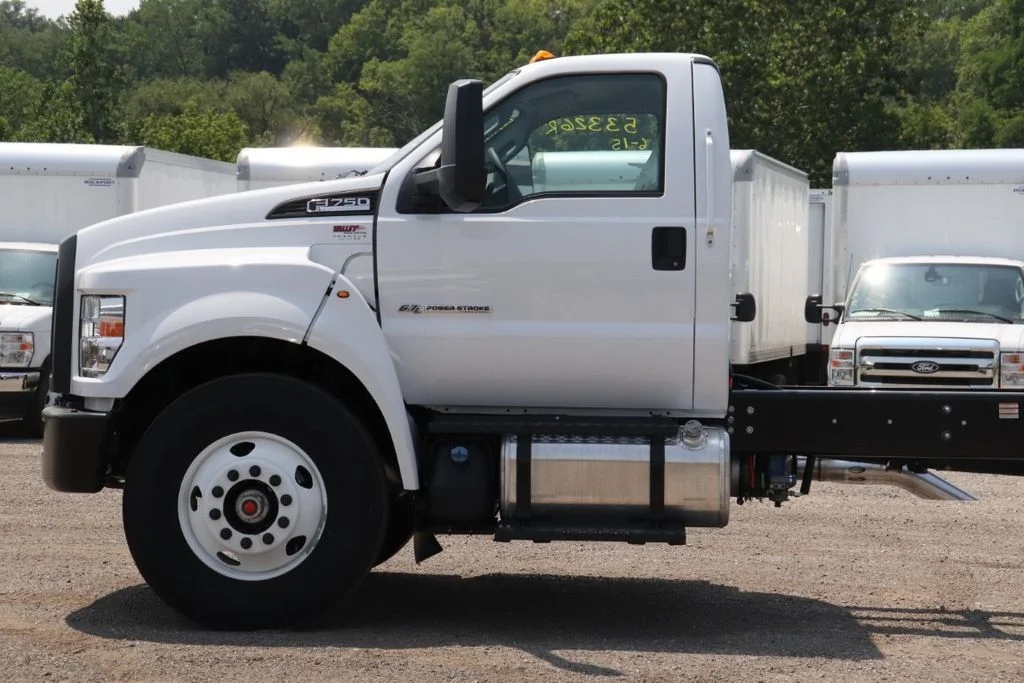 New 2027 White Ford Base Chassis Cab image 6