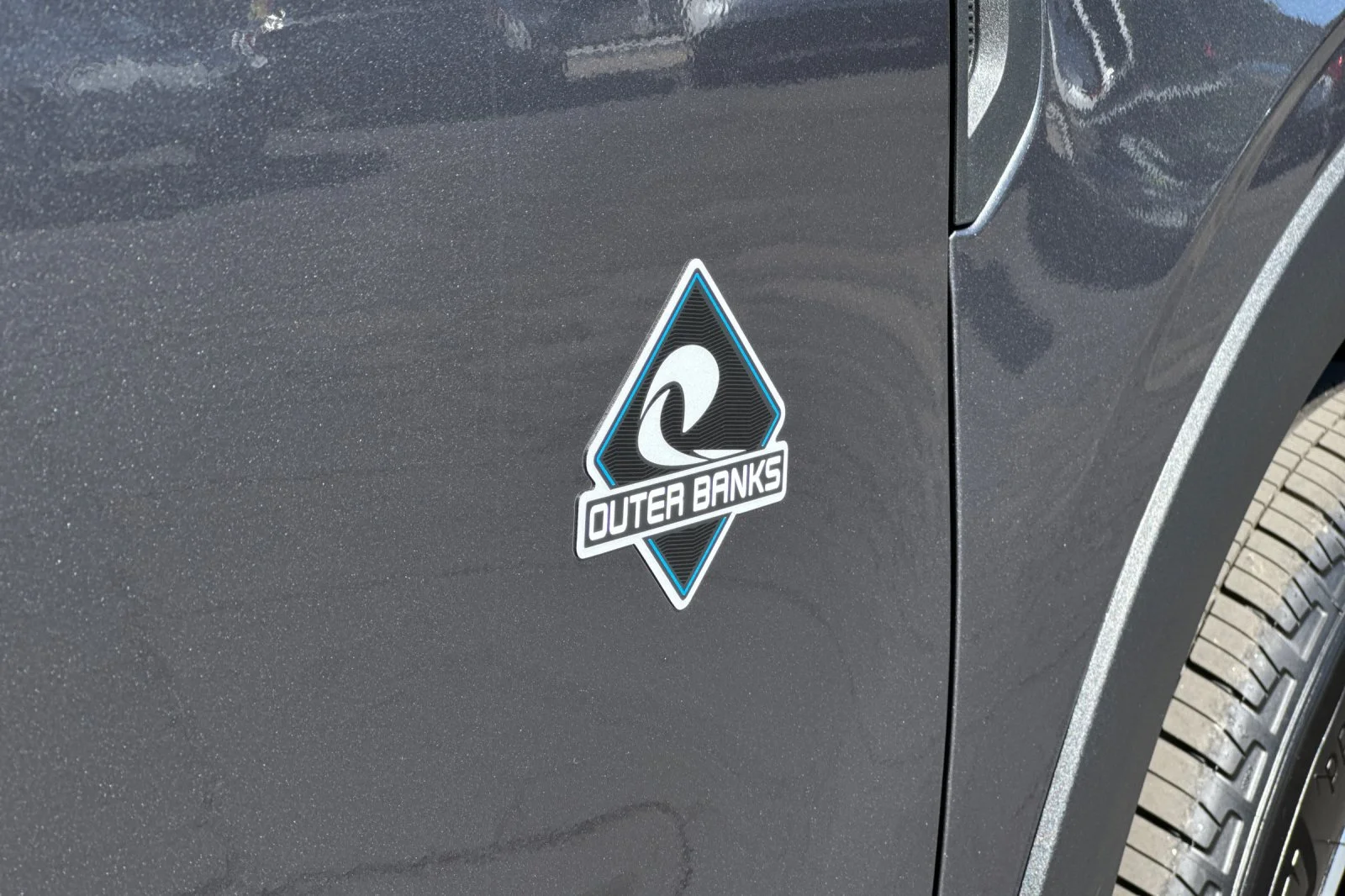 New 2026 Carbonized Gray Metallic Ford Outer Banks® image 34
