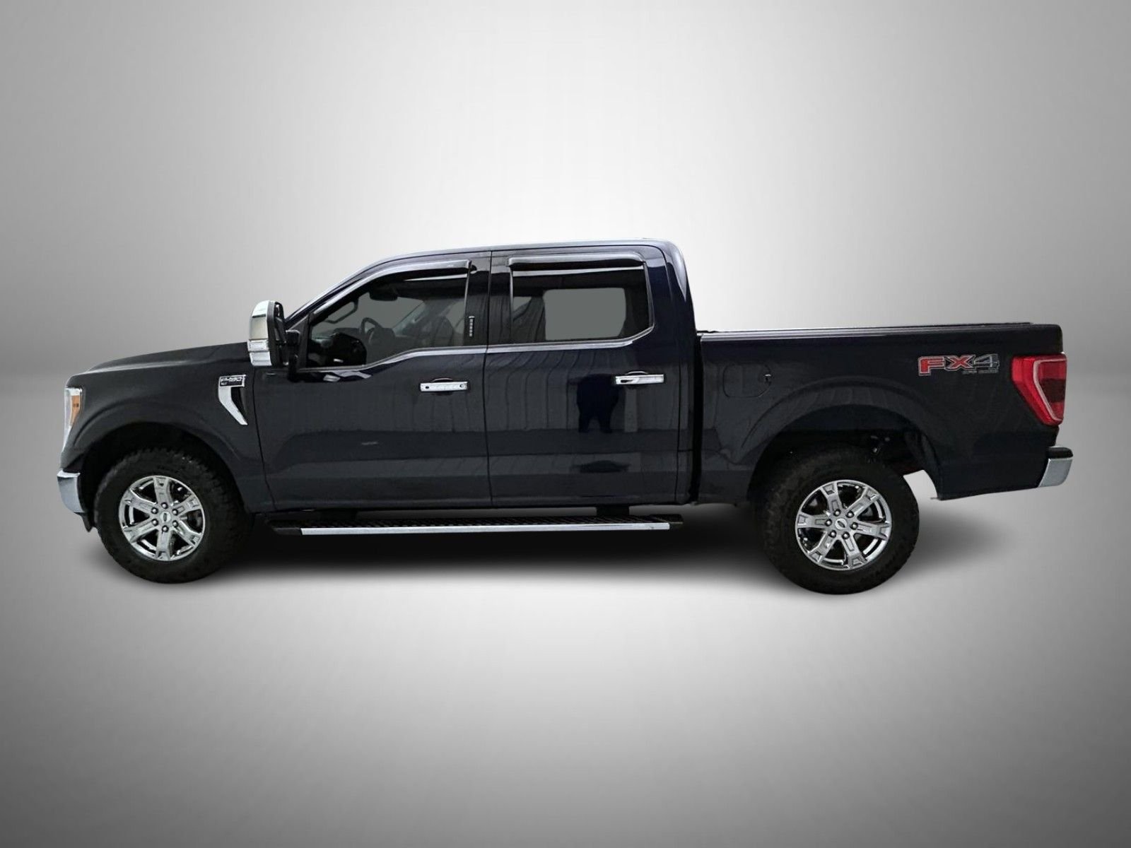 Used 2021 Blue Ford XLT image 8