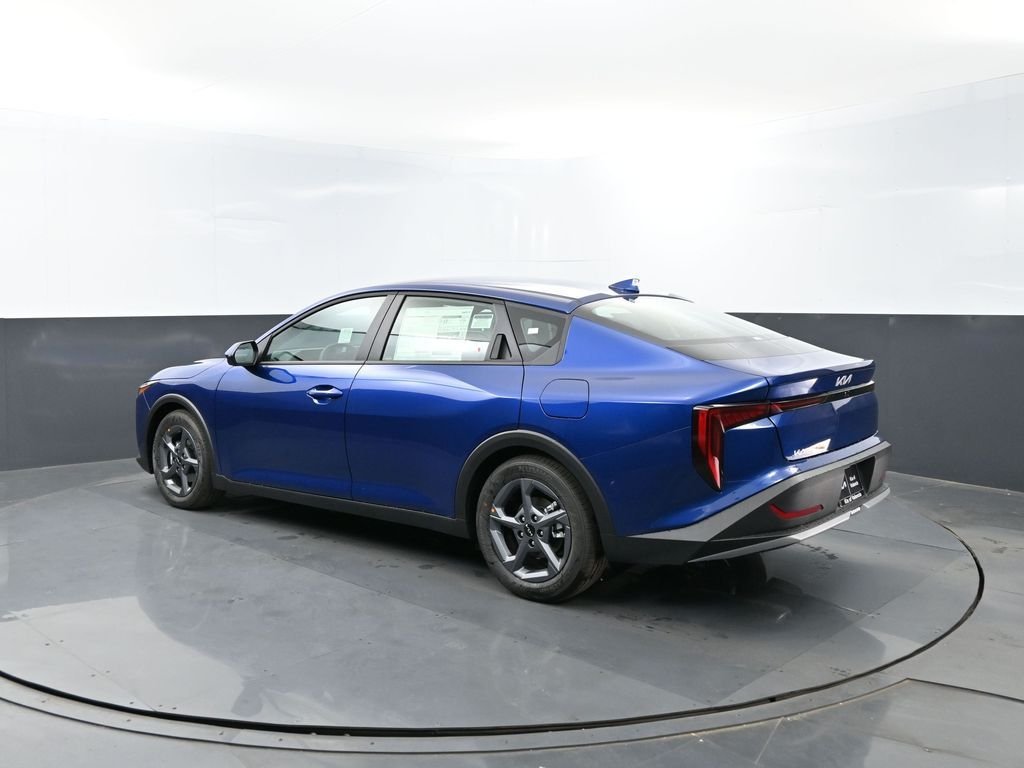 New 2026 Deep Sea Blue Kia LXS image 24