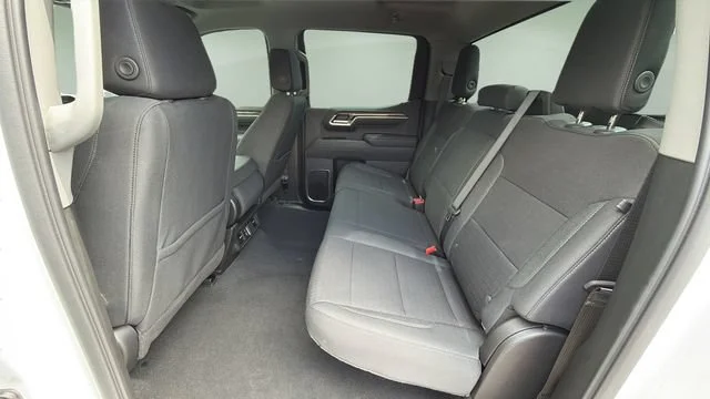 Used 2026 Summit White Chevrolet LT image 19