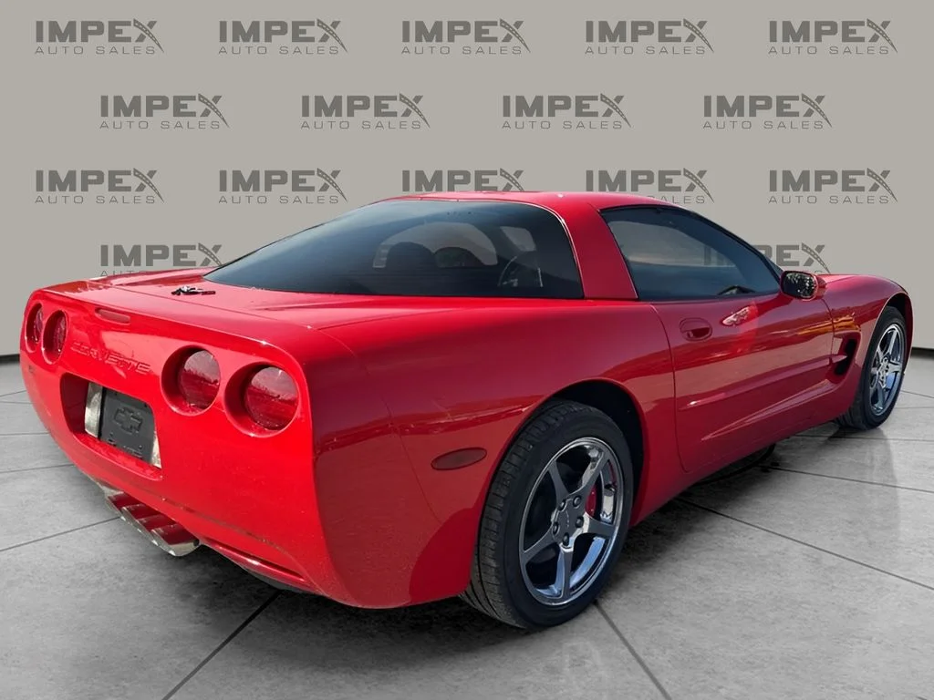 Used 1998 Red Chevrolet Base image 5