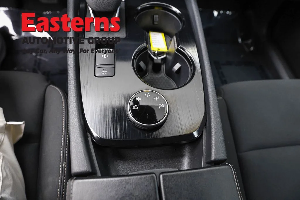 Used 2024 Black Nissan S image 21