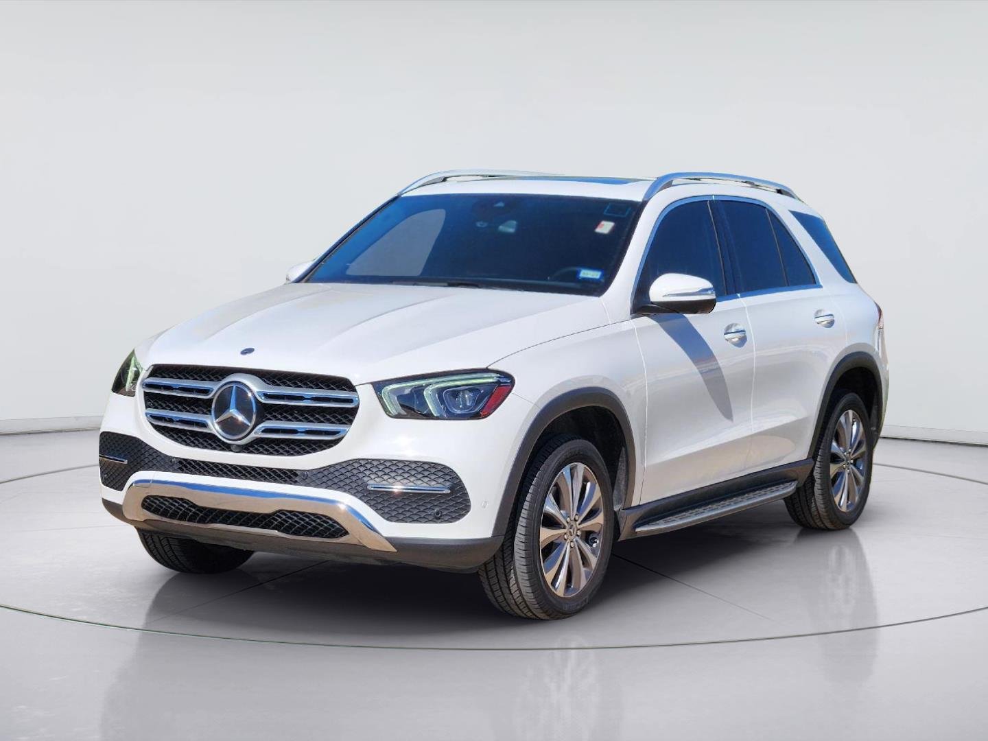 Used 2021 Polar White Mercedes-Benz GLE 350 image 3