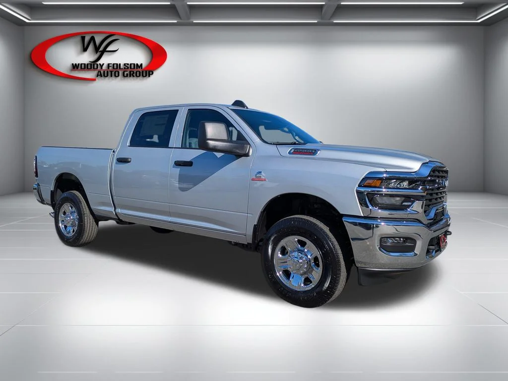 New 2026 Silver-Zynith Exterior Paint RAM Tradesman image 2