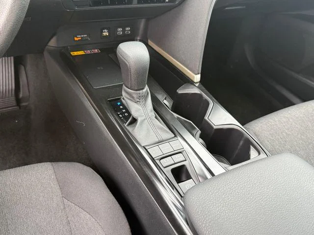 2025 Toyota Camry LE - Photo 51