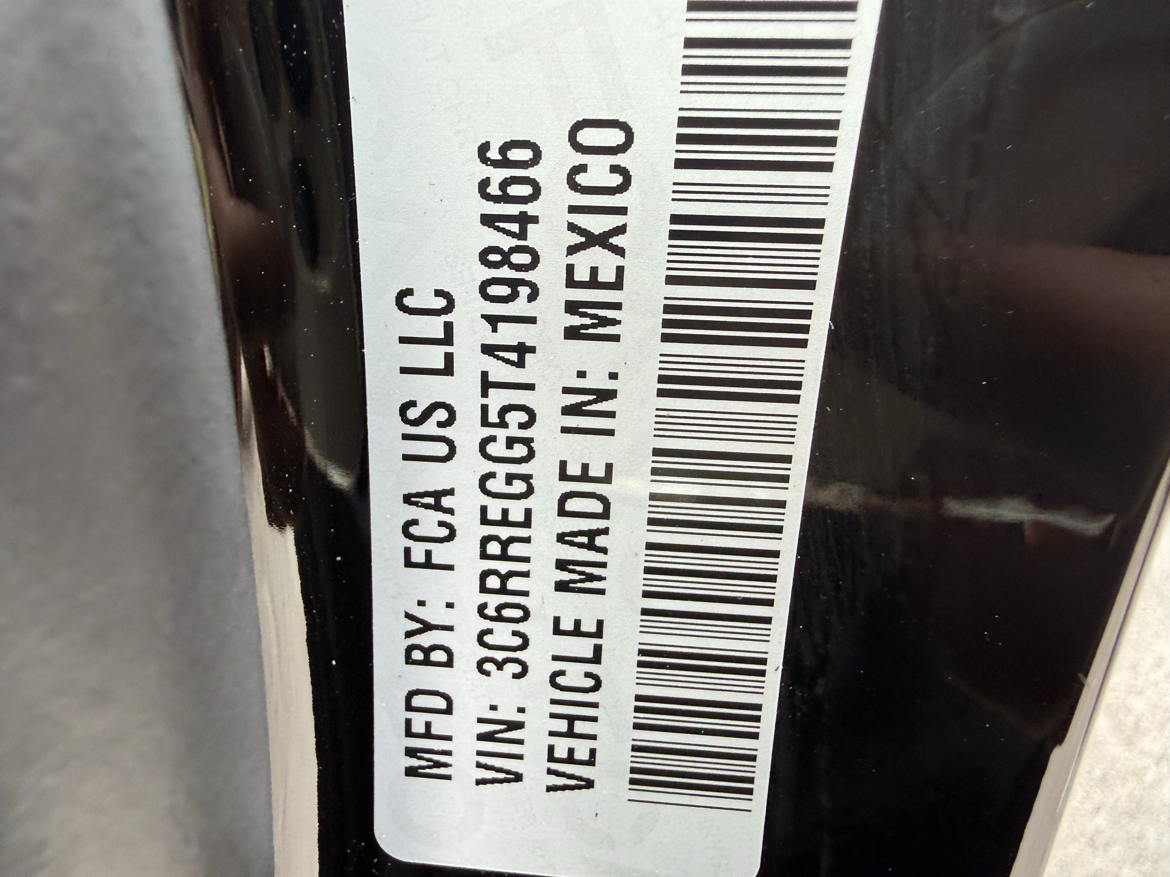 New 2026 Diamond Black Crystal Pearl-Coat Exterior Paint RAM Express image 17