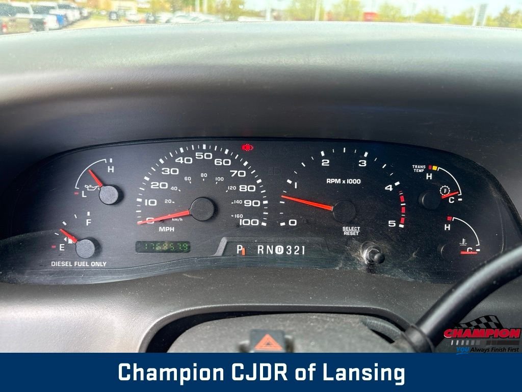 Used 2004 Silver Ford Lariat image 21