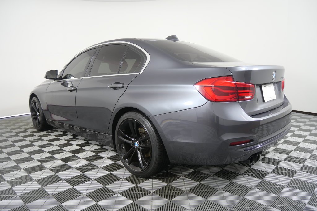 Used 2018 Mineral Gray Metallic BMW 330i image 6
