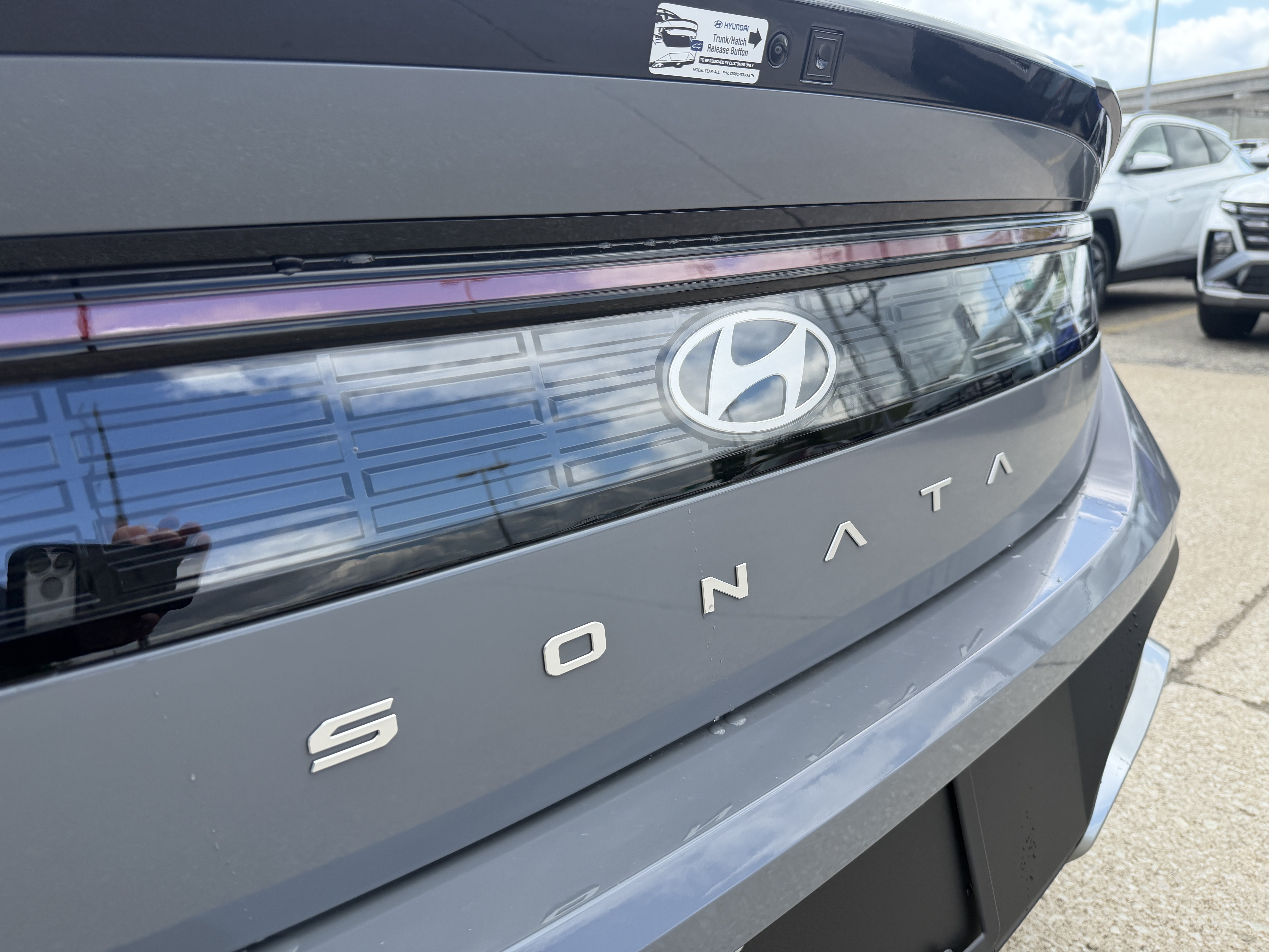 Used 2026 Transmission Blue Hyundai SE image 8