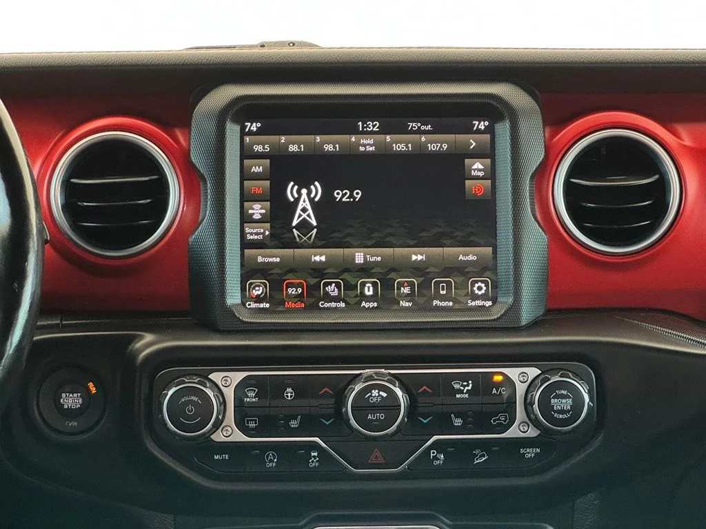 Used 2020 Red Jeep Unlimited Rubicon image 28