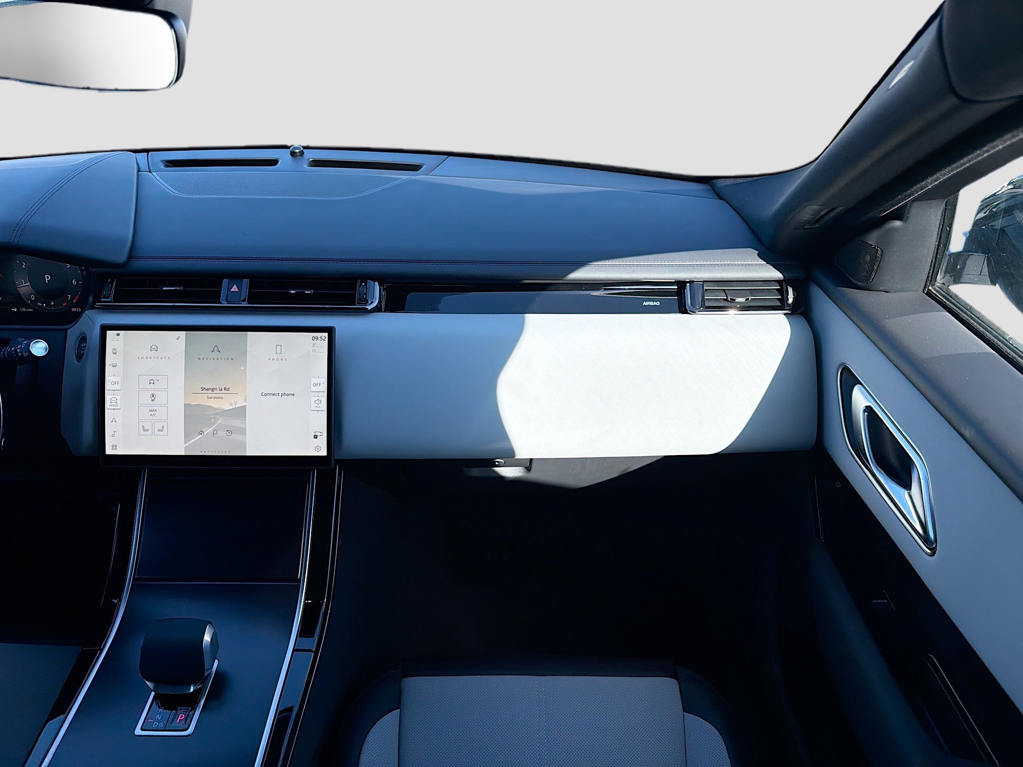 2026 Land Rover Range Rover Velar Dynamic SE - Photo 18