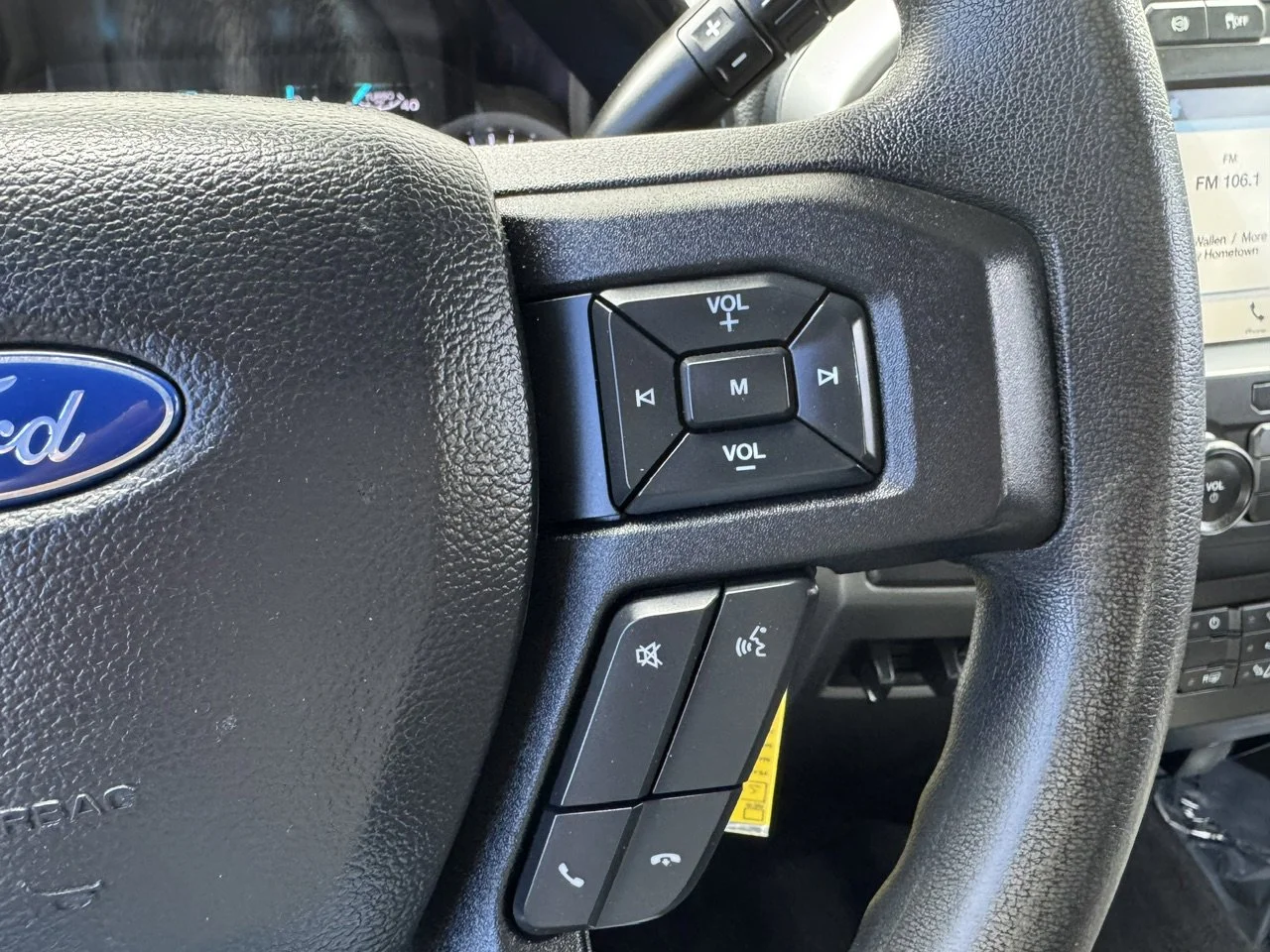 Used 2019 Ingot Silver Ford XLT image 29