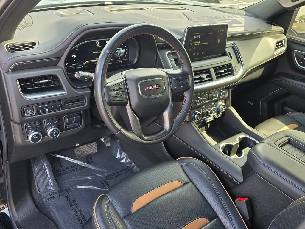 2022 GMC Yukon AT4 - Photo 19