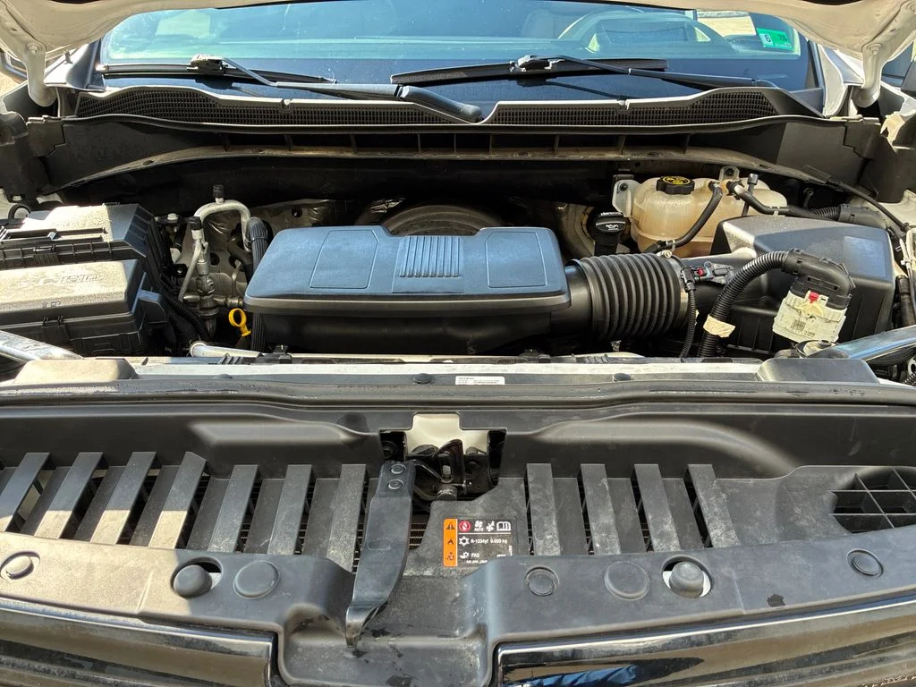 Used 2023 White Chevrolet ZR2 image 23