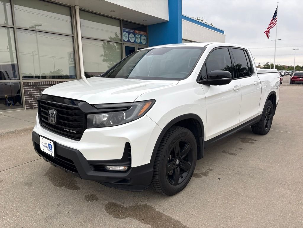 2021 Honda Ridgeline Black Edition's photo