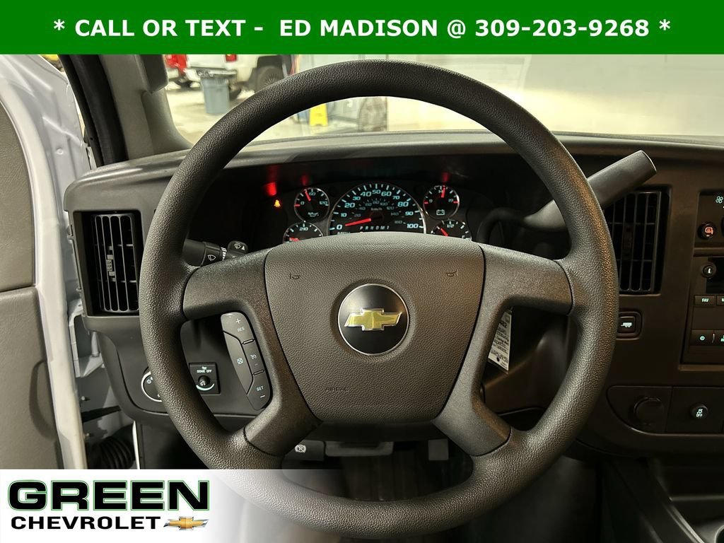 2025 Chevrolet Express Cargo Work Van - Photo 11