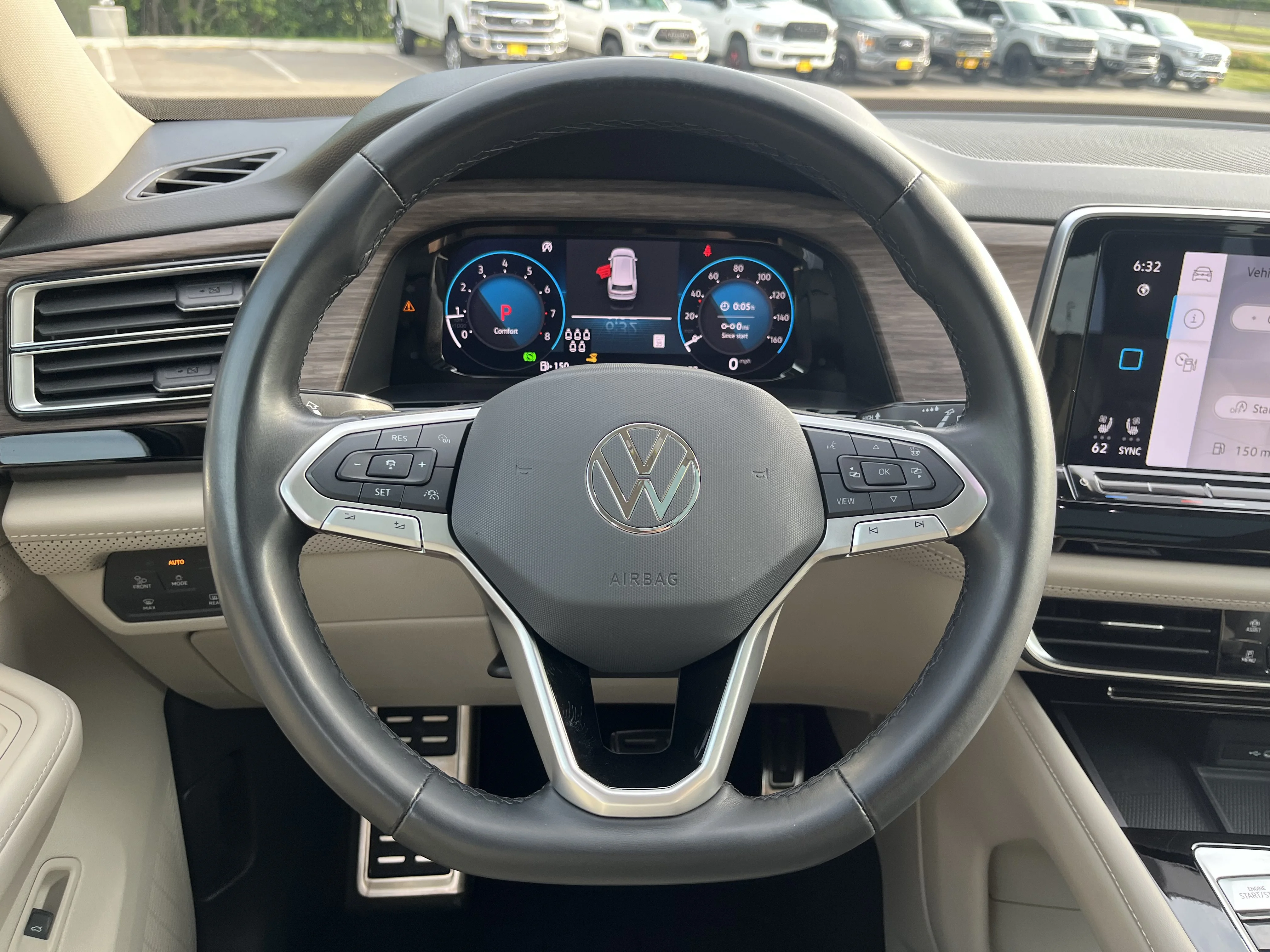 Used 2024 Silver Mist Metallic Volkswagen 2.0T SEL Premium R-Line image 12