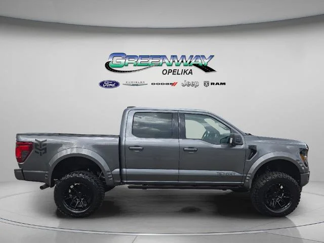 New 2026 Carbonized Gray Metallic Ford XLT image 8