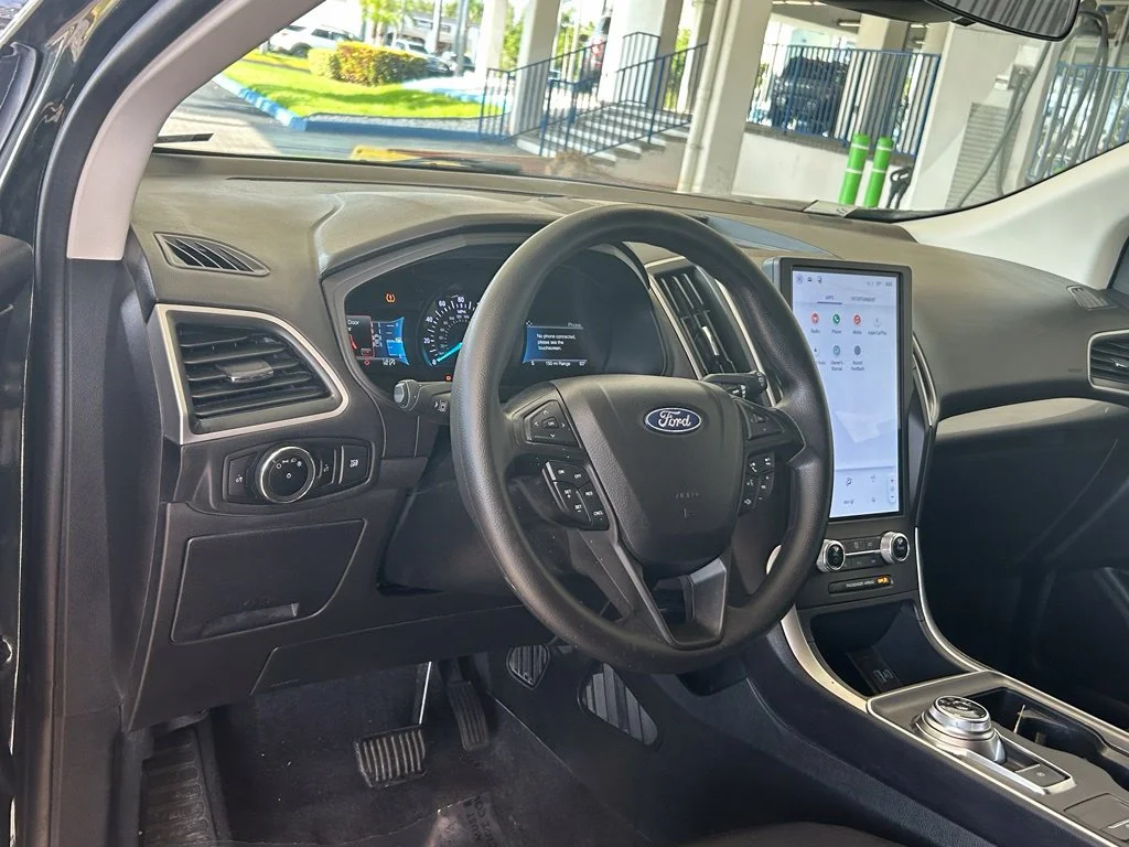 Certified Used 2024 Green Metallic Ford SE image 30