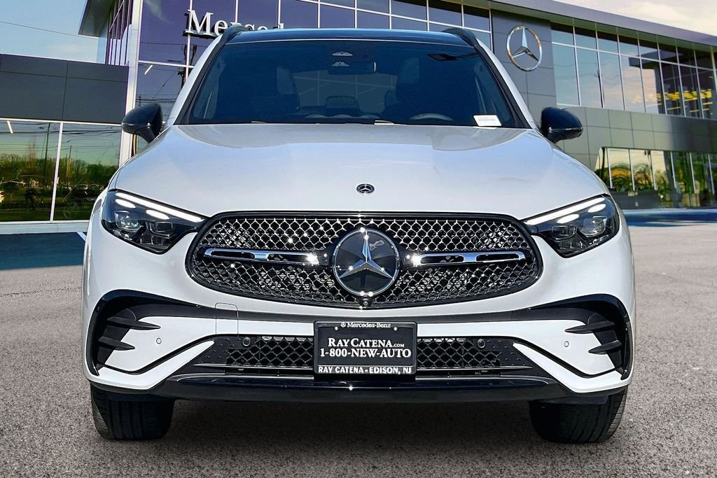 Used 2026 Gray Mercedes-Benz GLC 300 image 3