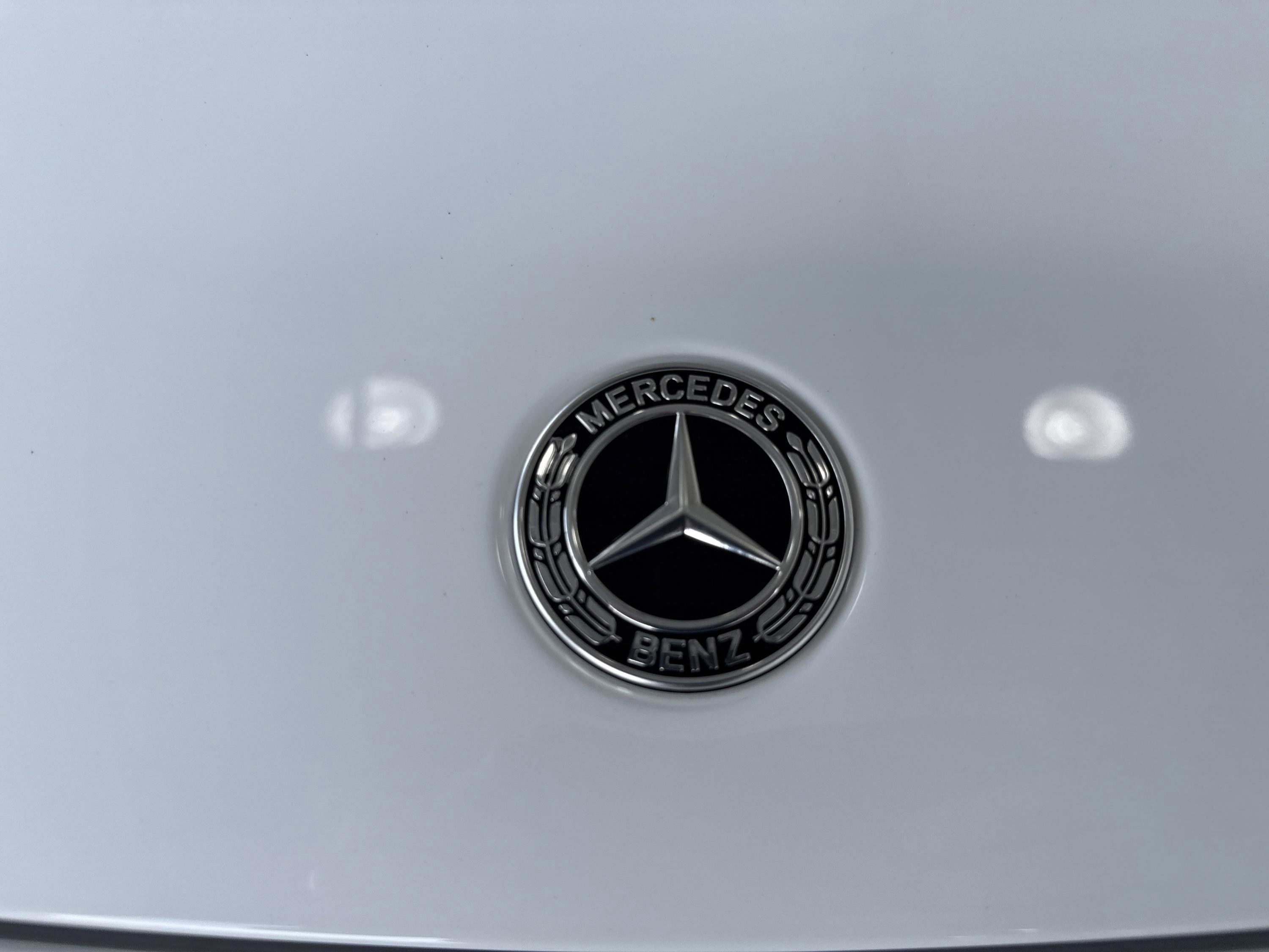 New 2026 Polar White Mercedes-Benz GLA 250 image 8