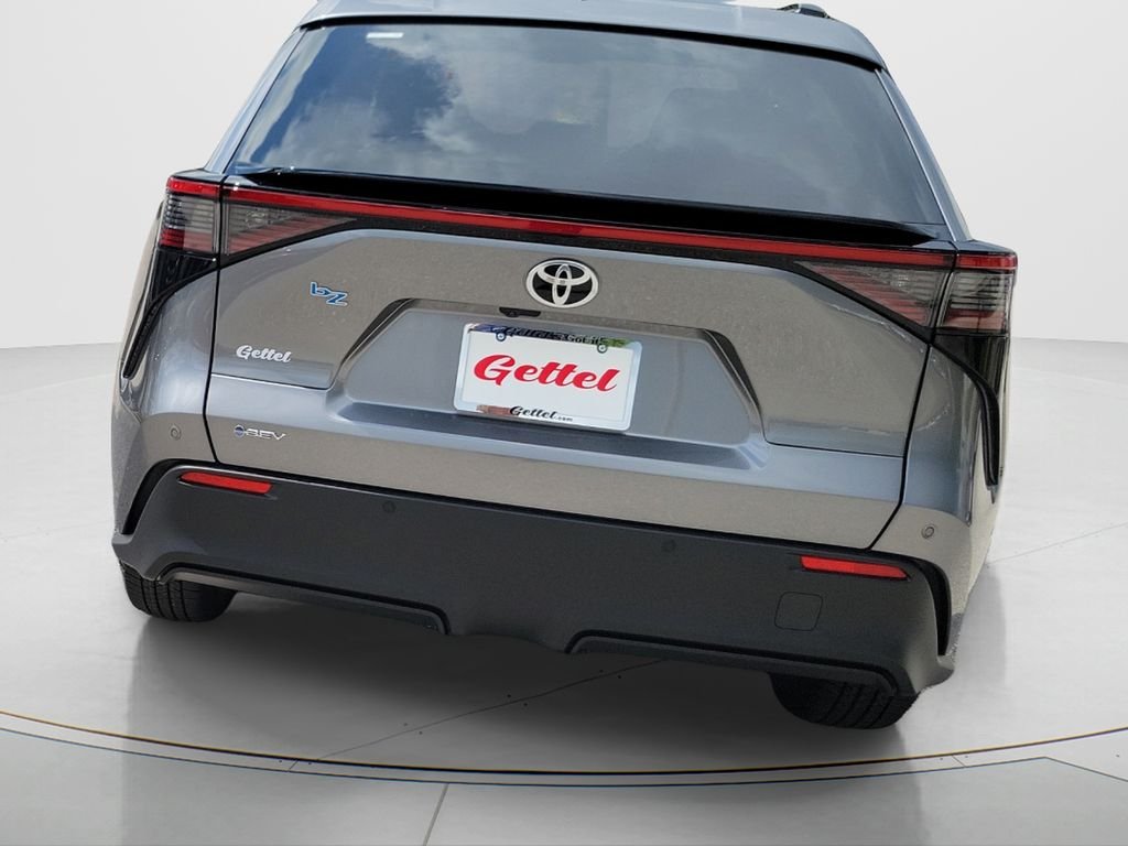 New 2026 Heavy Metal <sup>1</sup> Toyota  XLE image 6