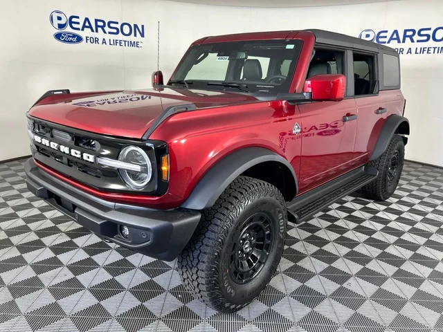 2026 Ford Bronco Outer Banks®