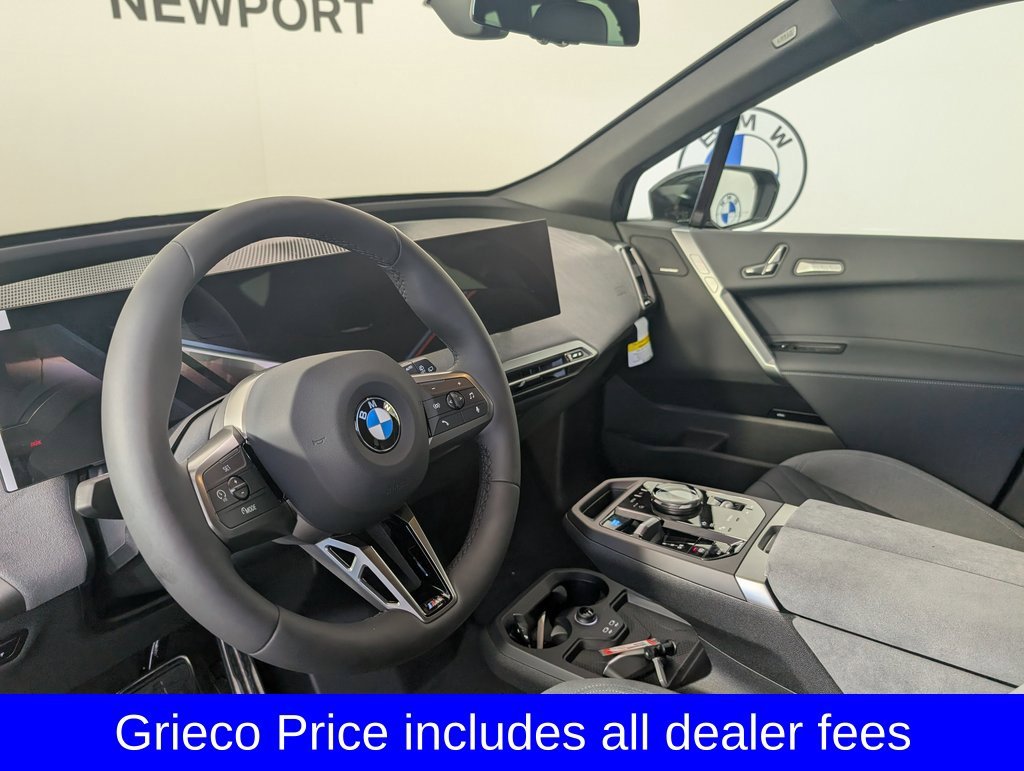 Used 2026 Black BMW xDrive60 image 11