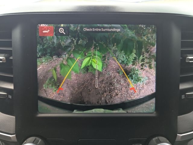 Used 2023 White Ram Big Horn/Lone Star image 3