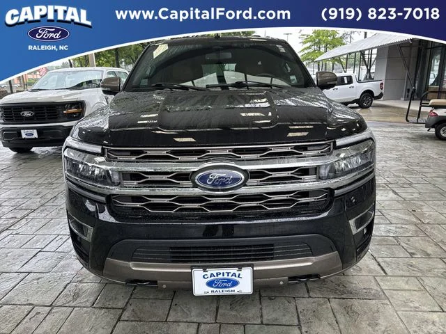 Used 2022 Black Ford King Ranch image 10