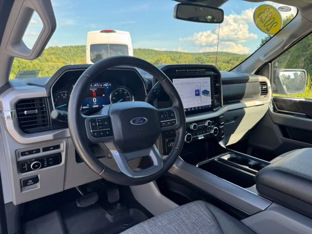 Used 2023 Silver Ford XLT image 24