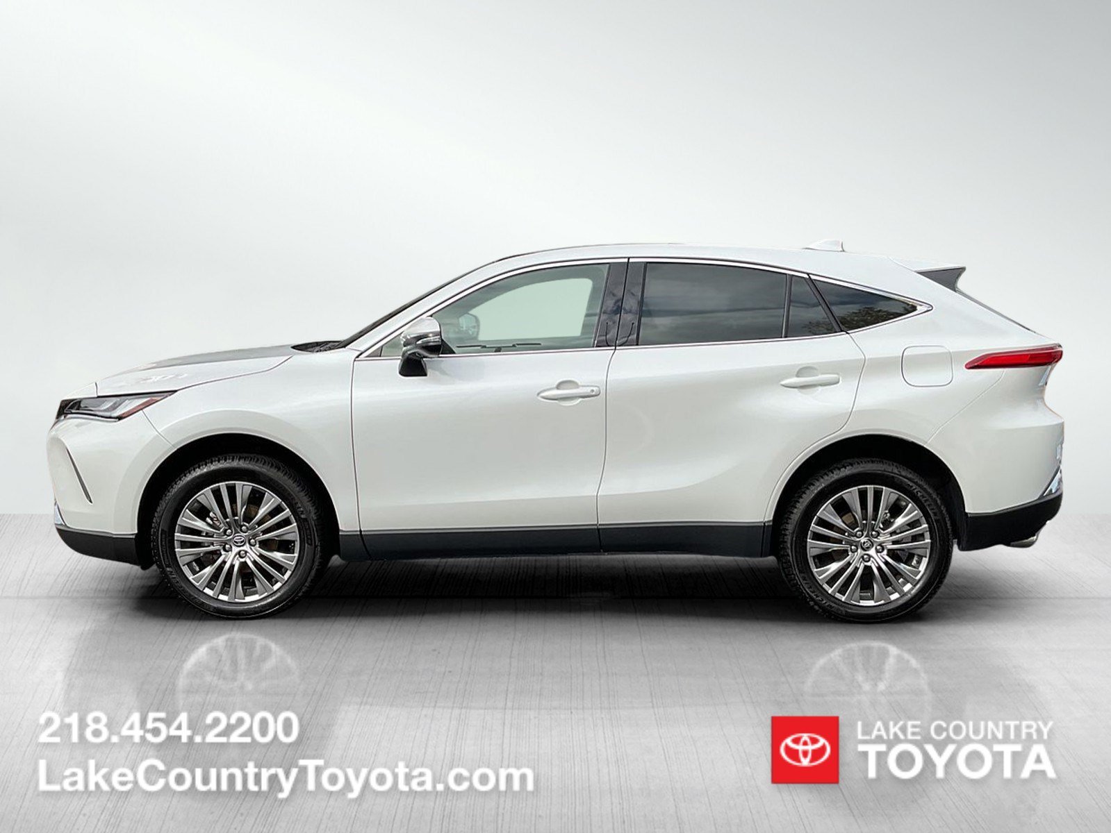 Used 2024 Toyota Venza Limited with VIN JTEAAAAHXRJ153418 for sale in Brainerd, Minnesota