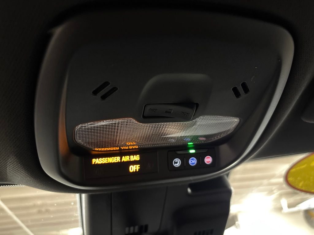 Used 2025 Black Chevrolet 1RS image 22