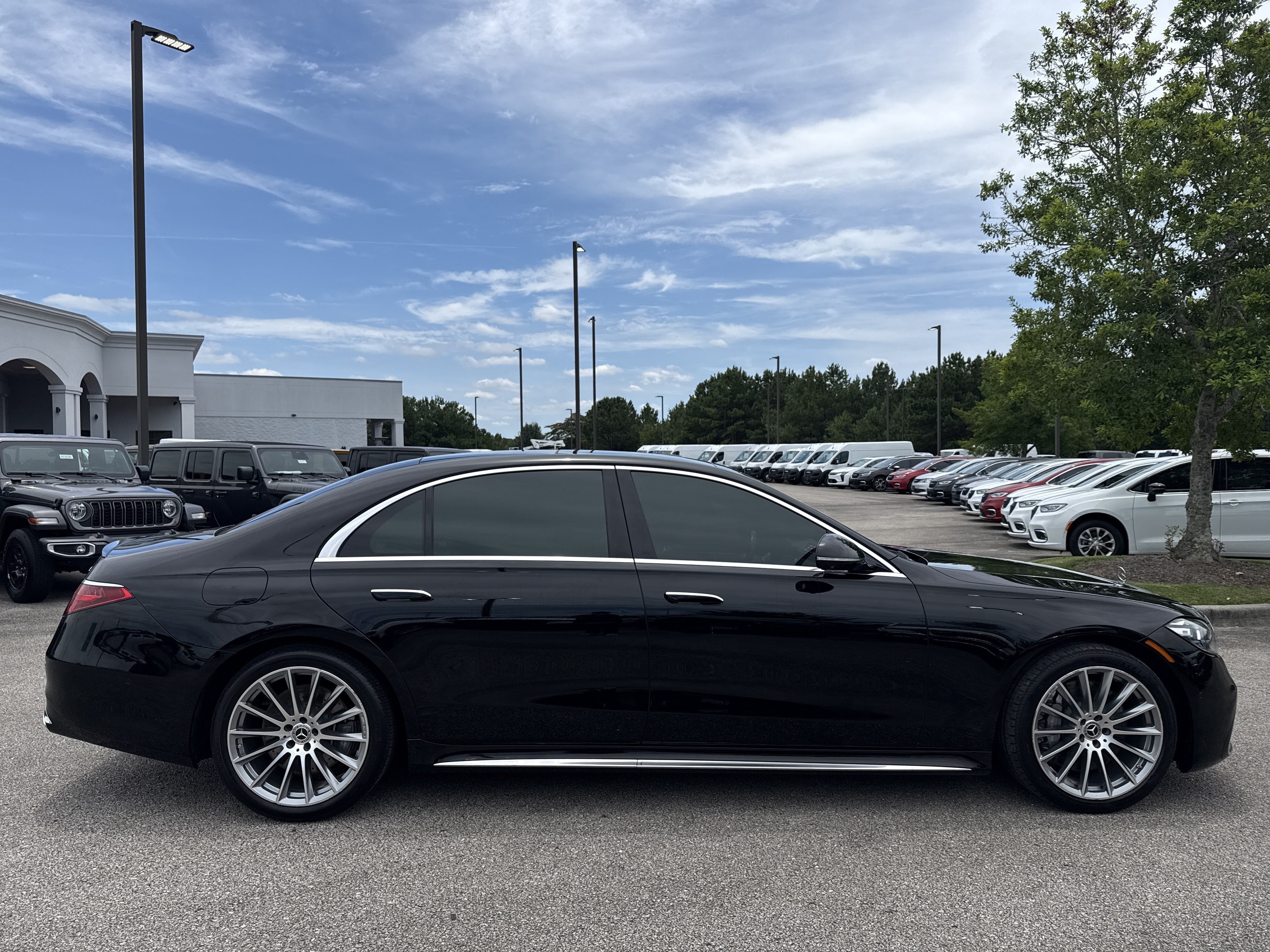 Used 2023 Black Mercedes-Benz S 500 image 8