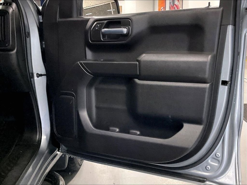 Used 2024 Silver GMC Pro image 12