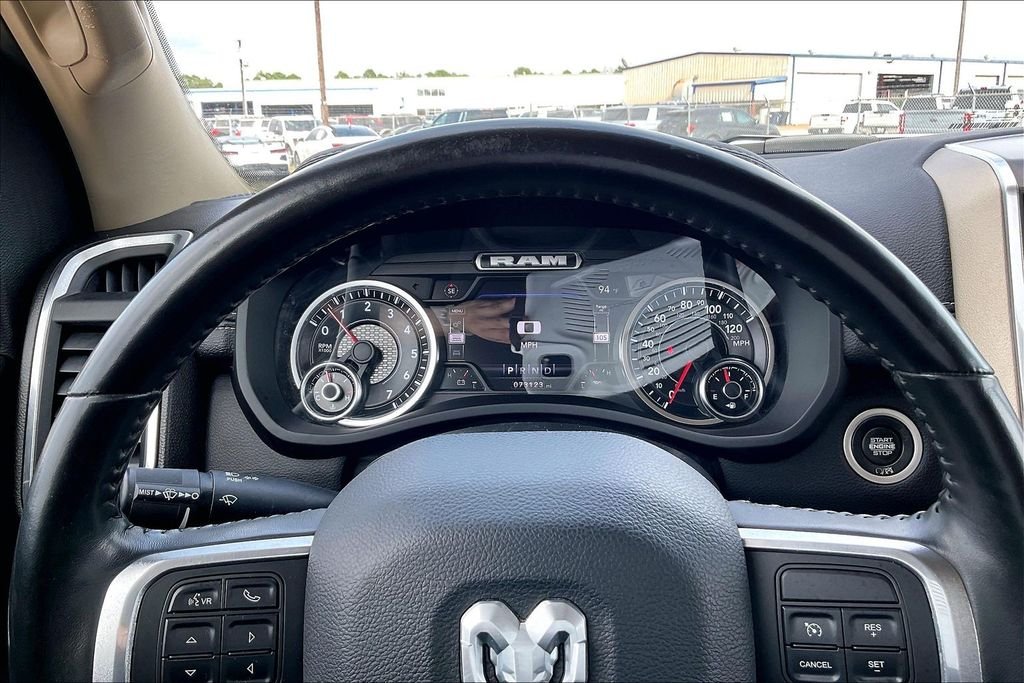 Used 2022 White Ram Laramie image 12