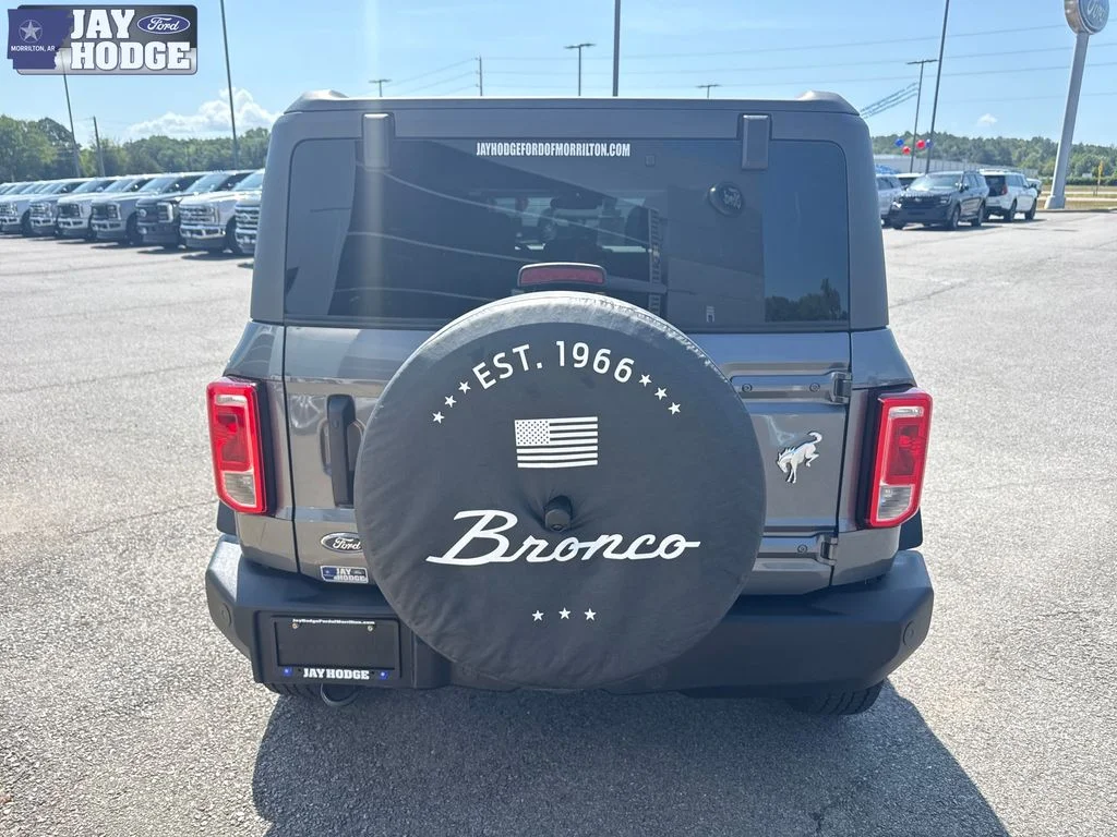 Used 2025 Gray Metallic Ford Big Bend image 6