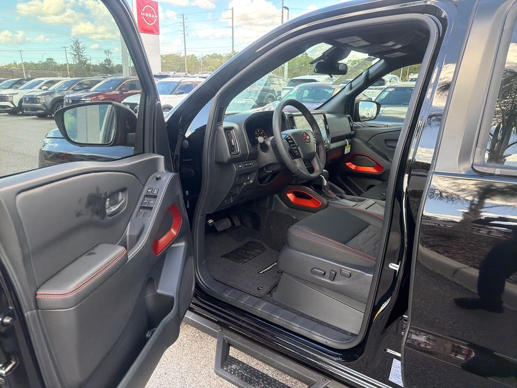 New 2026 Nissan Frontier PRO-X 4D Crew Cab